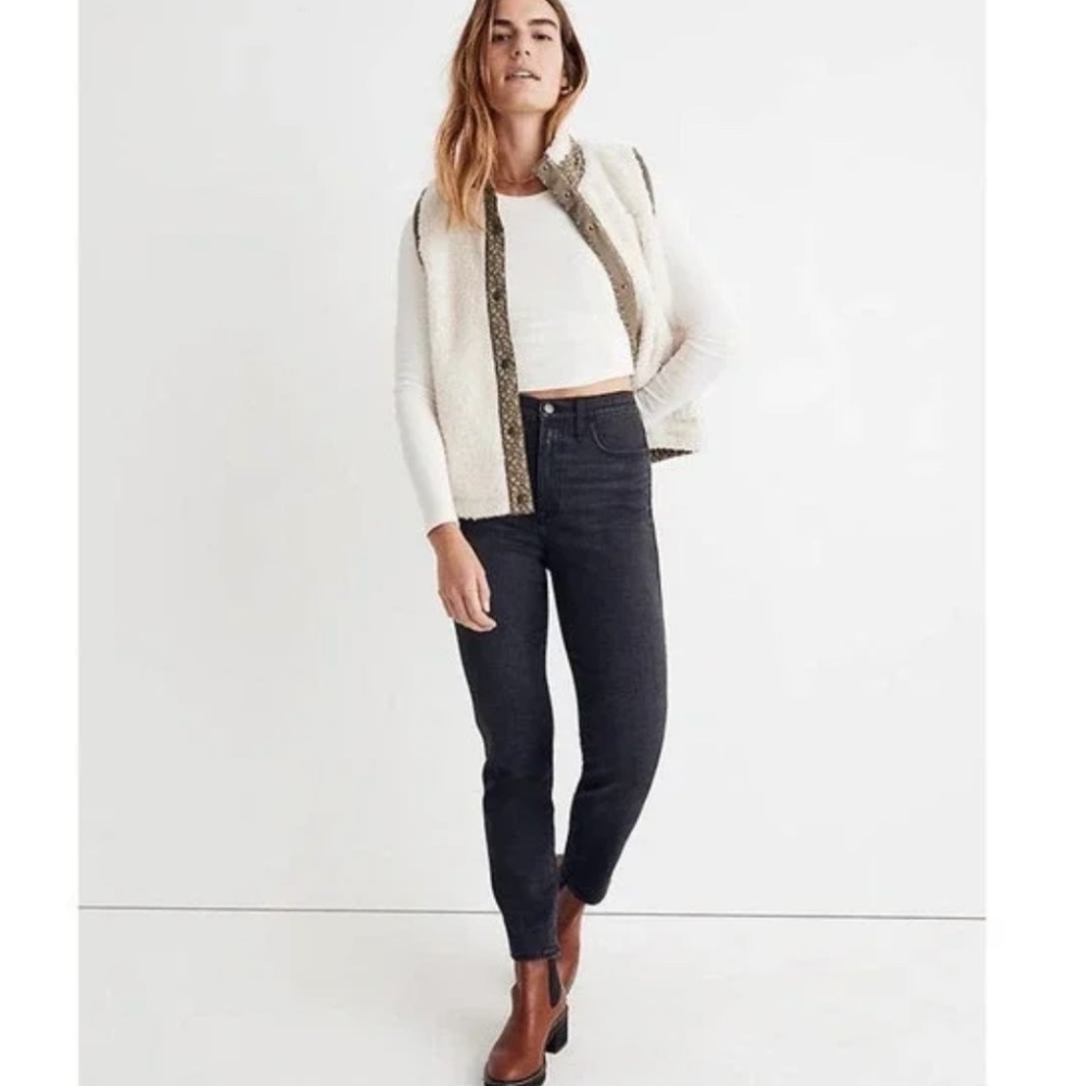 Madewell Slim Straight Leg in black "Richgrove Wash" Size 28 Tall - Picture 3 of 15